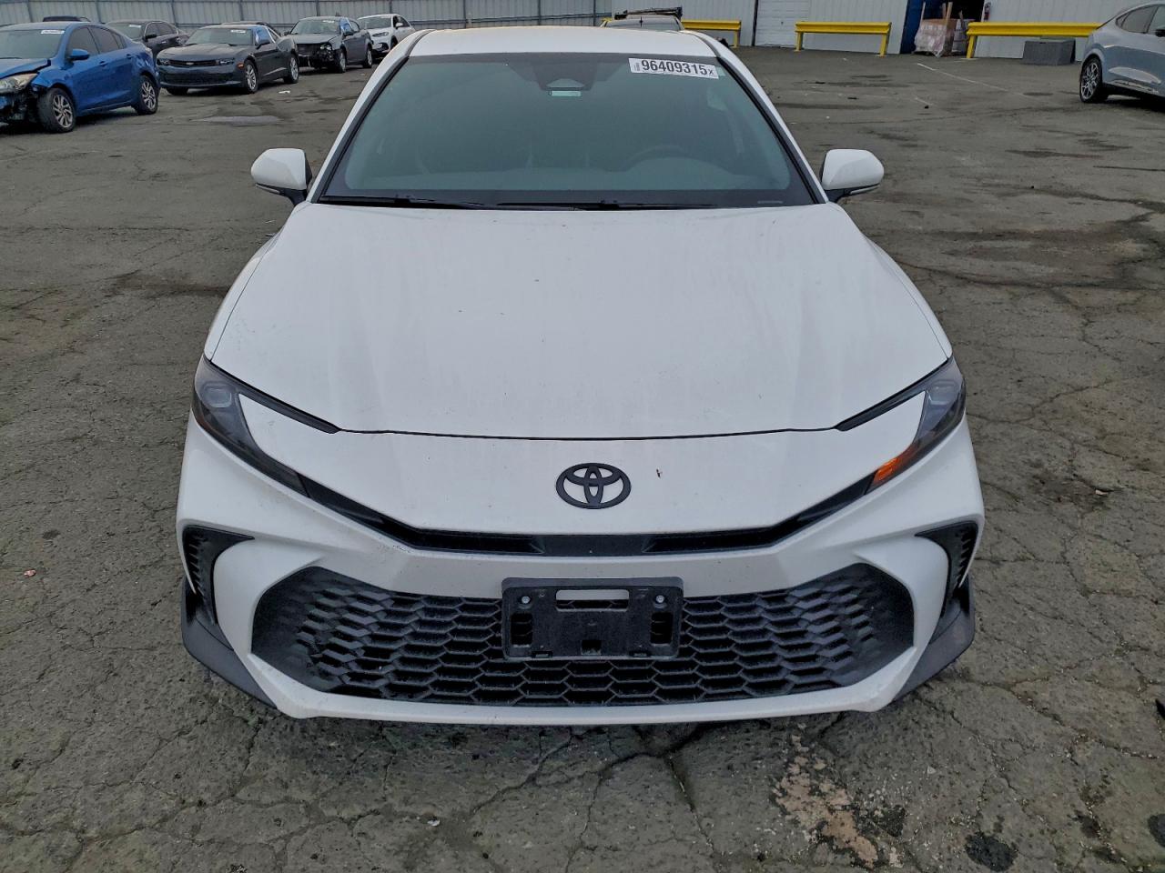 2025 TOYOTA CAMRY XSE photo 5