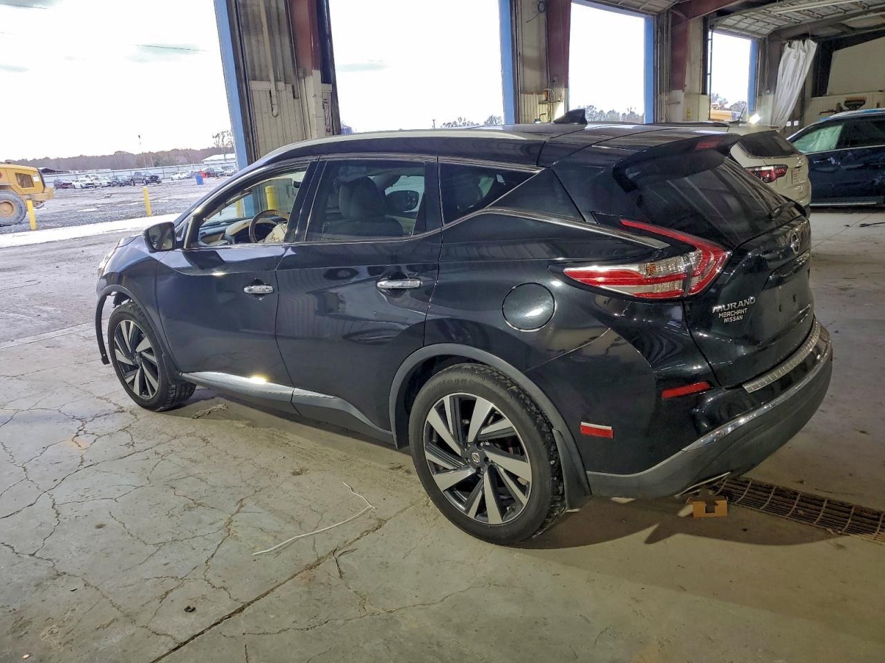 2017 NISSAN MURANO S photo 2