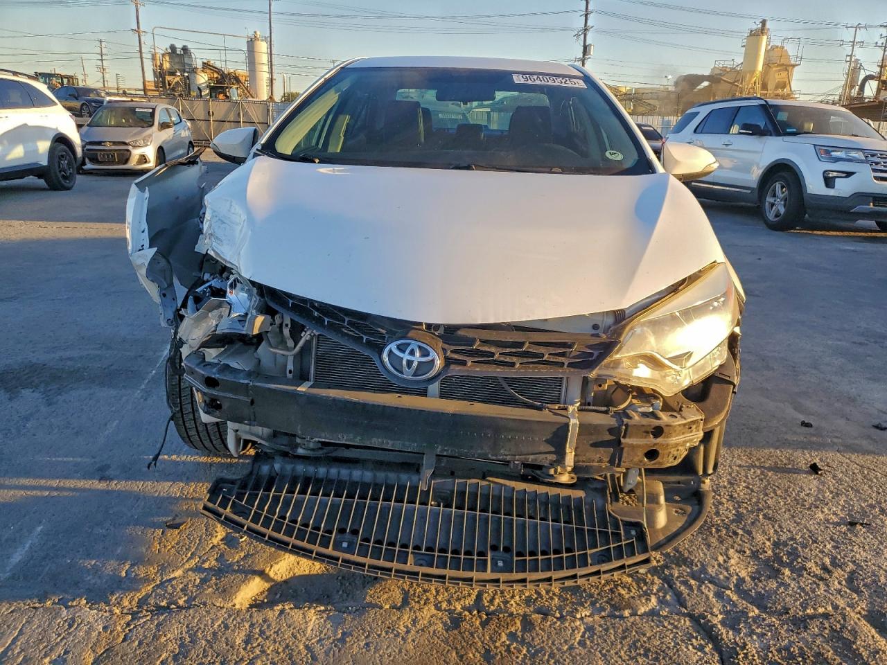 2015 TOYOTA COROLLA L photo 5