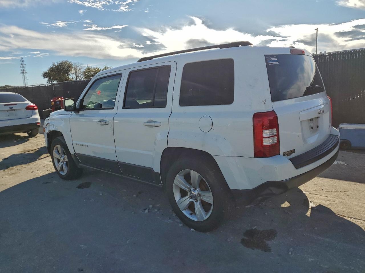 2015 JEEP PATRIOT SPORT photo 2