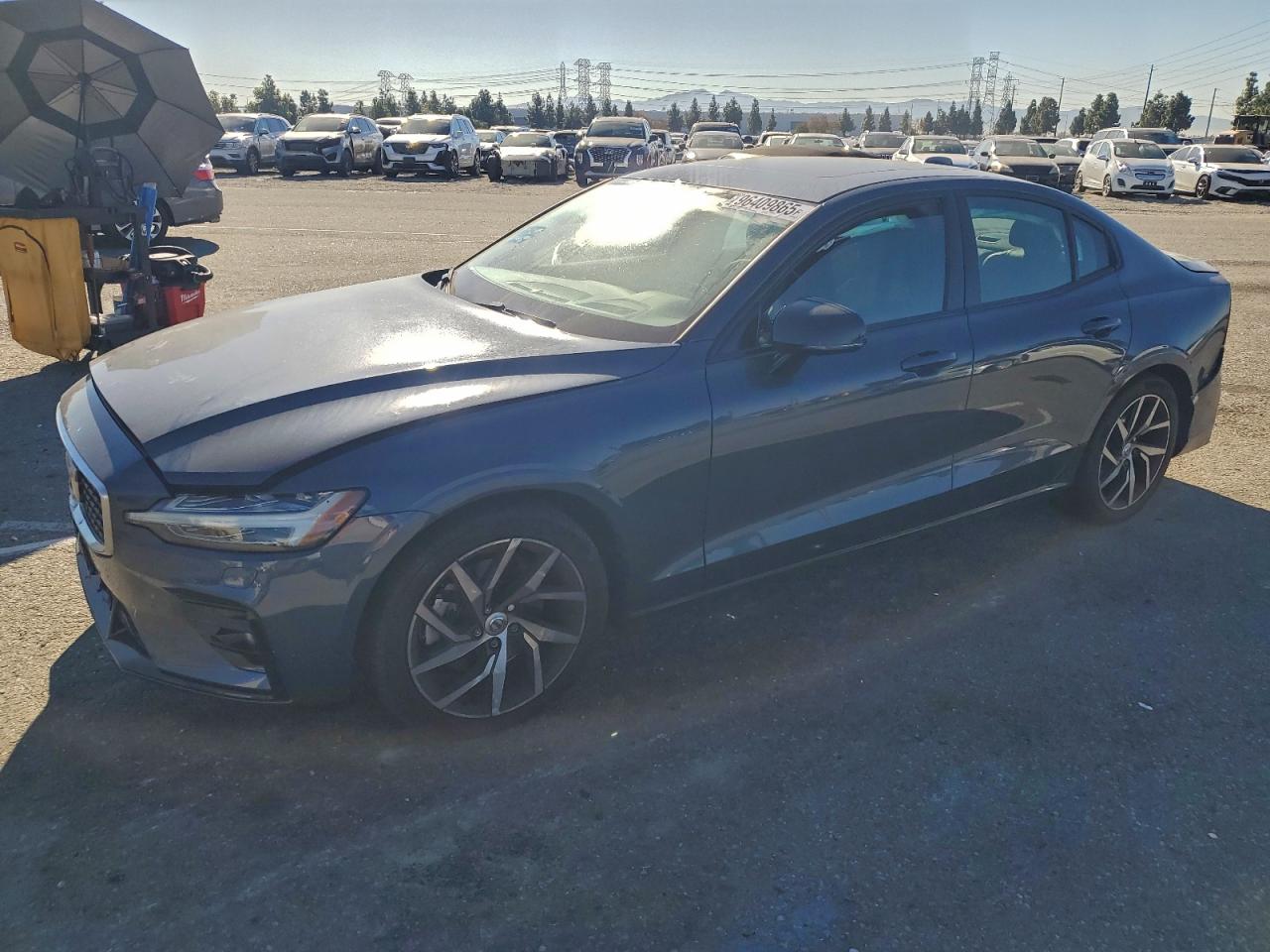 2020 VOLVO S60