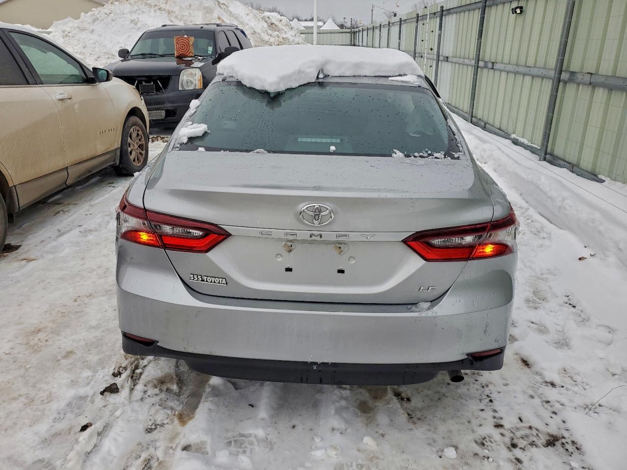 2024 TOYOTA CAMRY LE photo 6