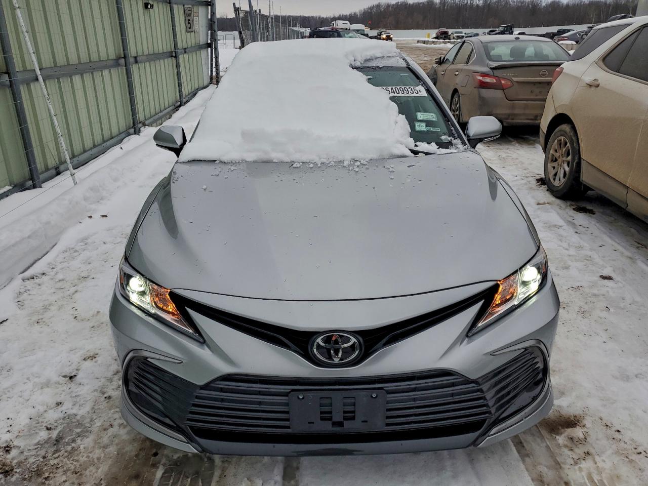 2024 TOYOTA CAMRY LE photo 5