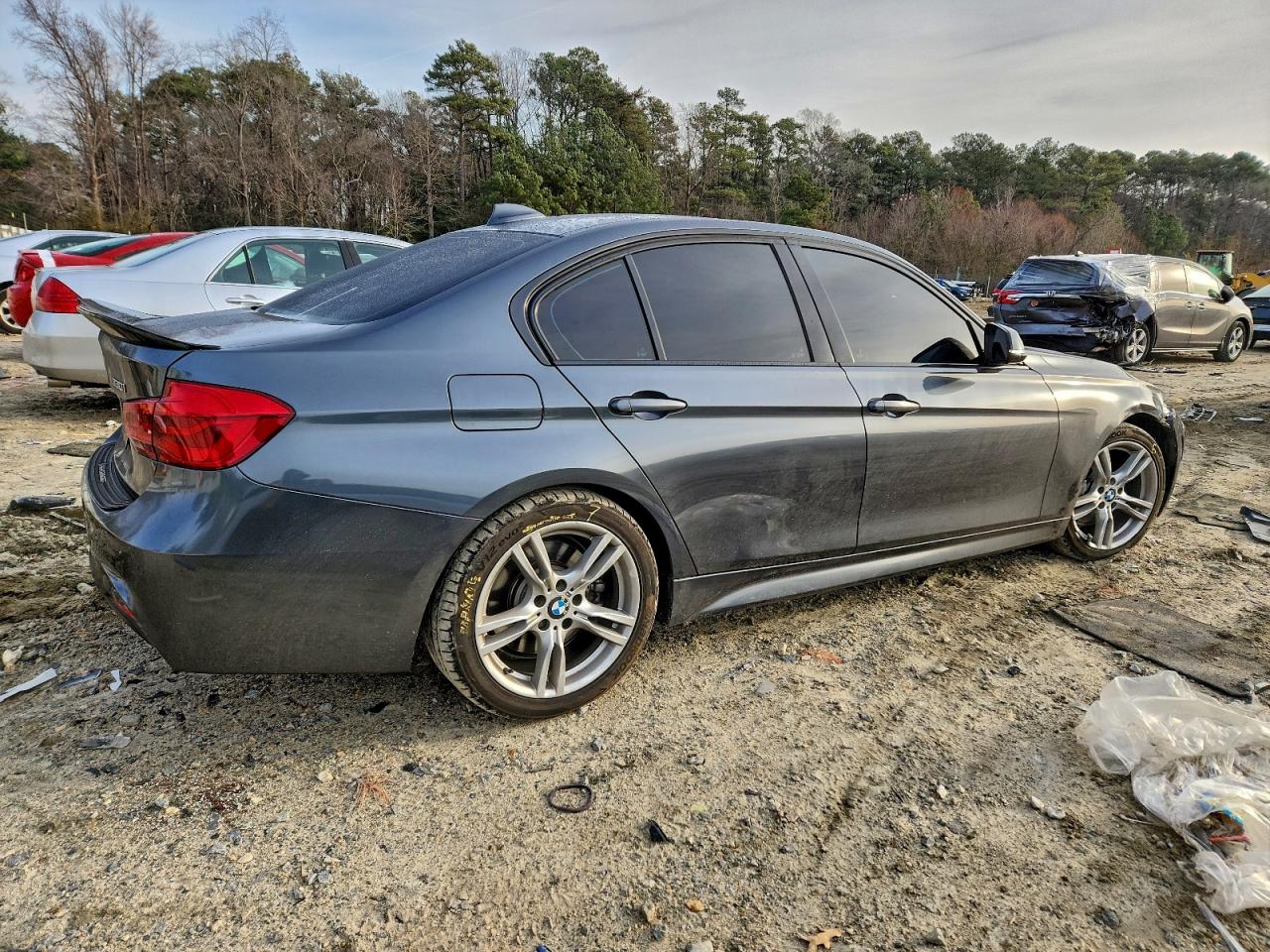2017 BMW 330 I photo 3