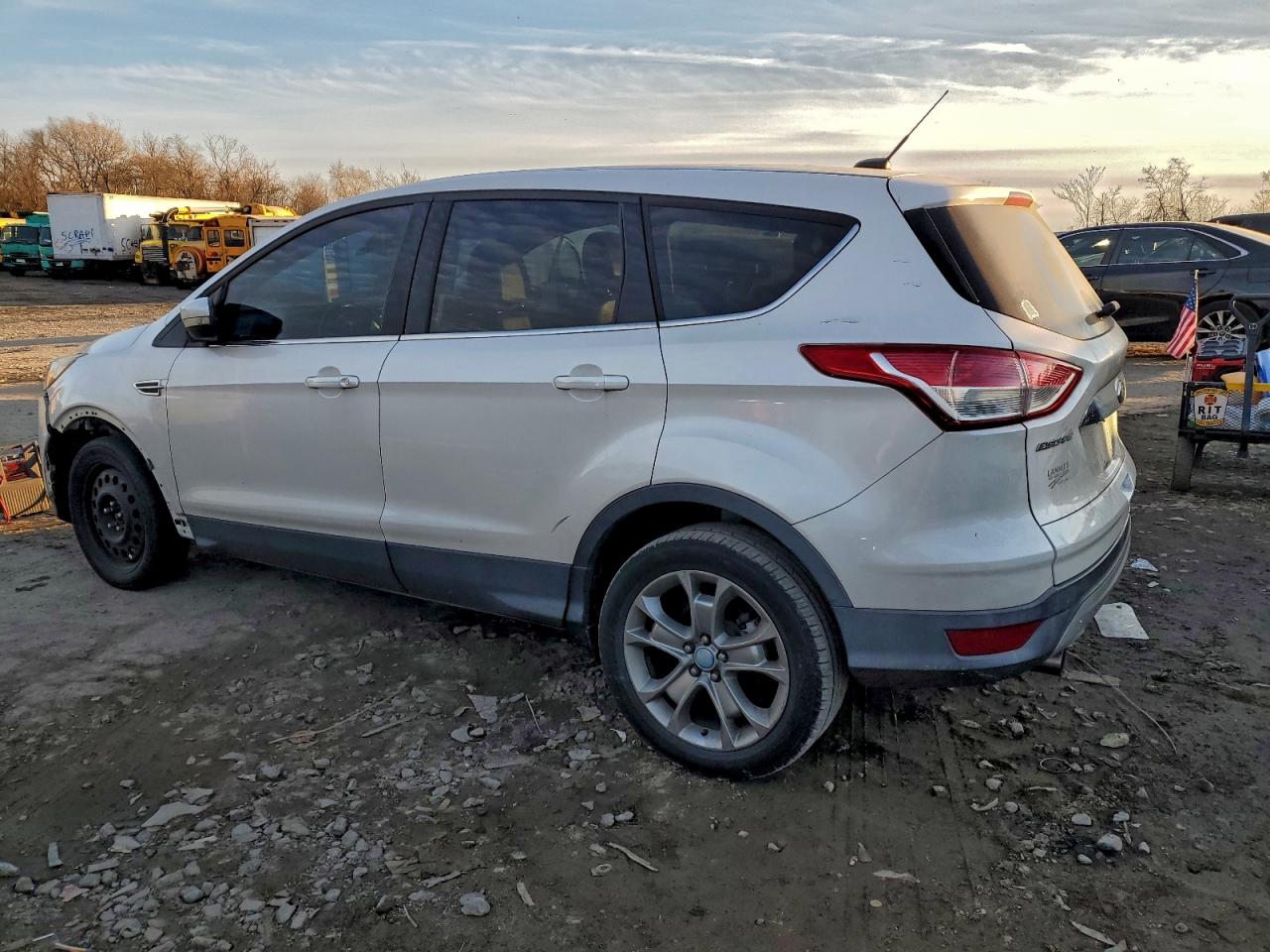 2013 FORD ESCAPE SEL photo 2
