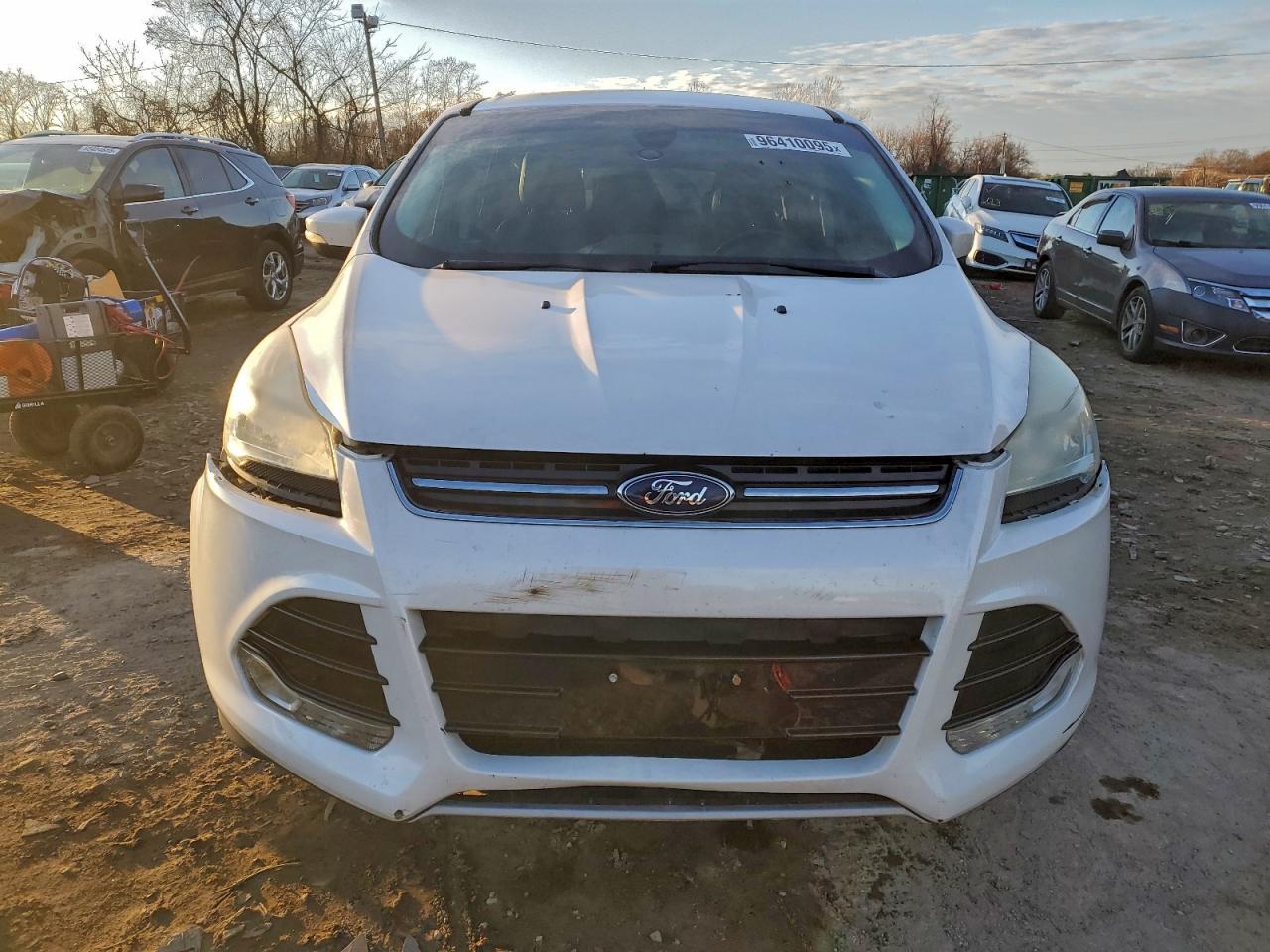 2013 FORD ESCAPE SEL photo 5