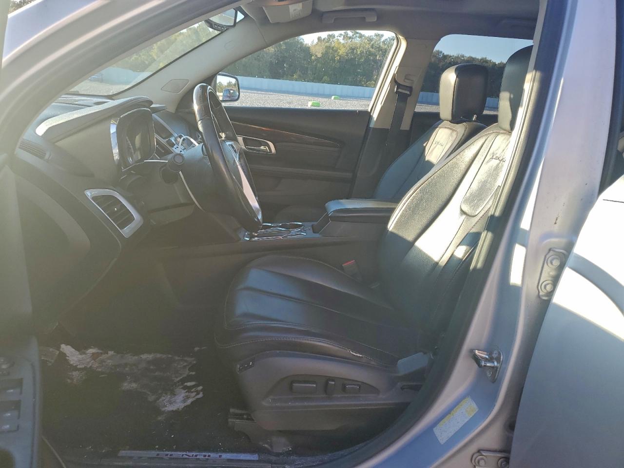 2015 GMC TERRAIN DENALI photo 7