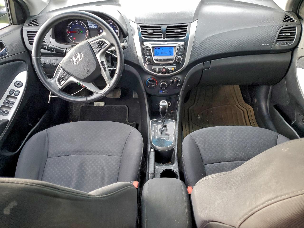 2014 HYUNDAI ACCENT GLS photo 8