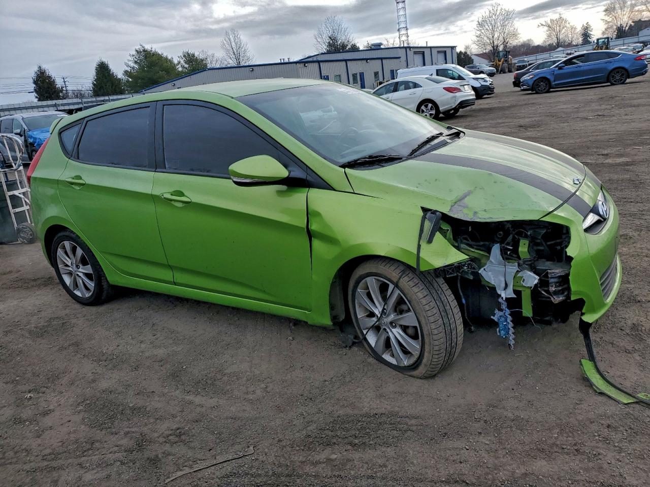 2014 HYUNDAI ACCENT GLS photo 4
