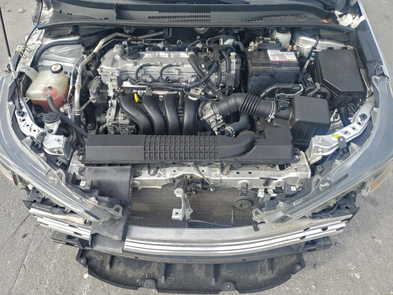 2021 TOYOTA COROLLA LE photo 11