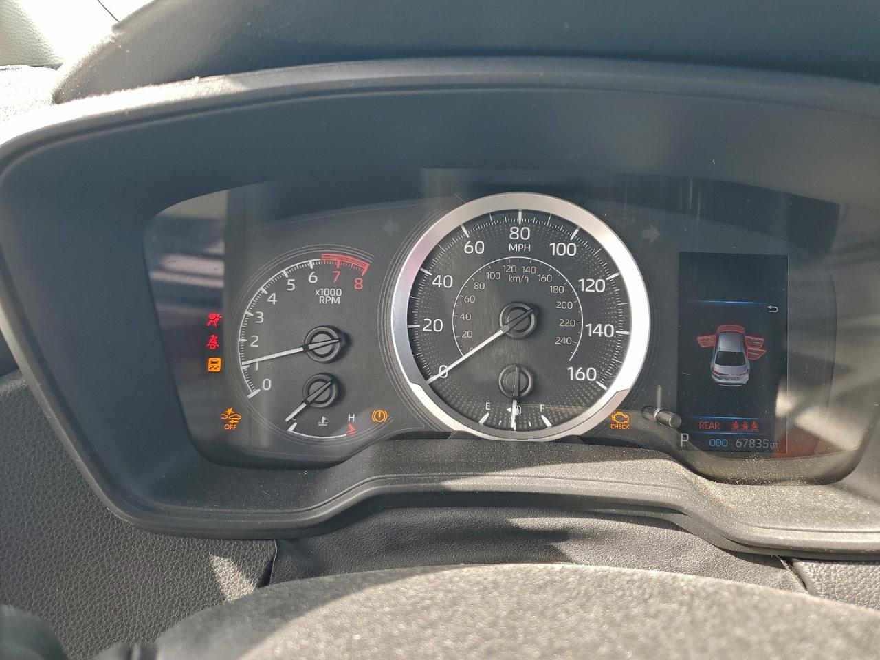 2021 TOYOTA COROLLA LE photo 9