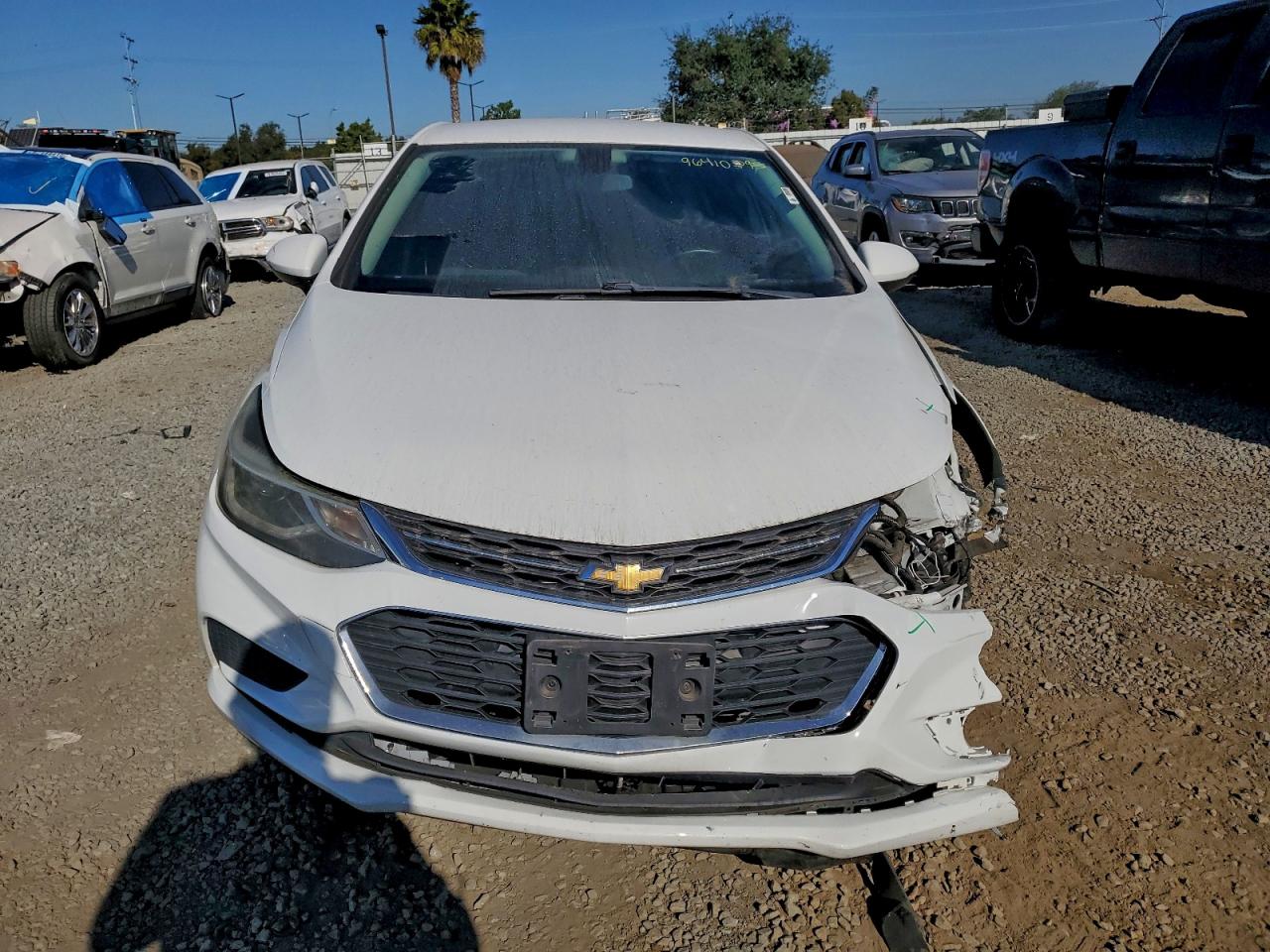 2017 CHEVROLET CRUZE LT photo 5
