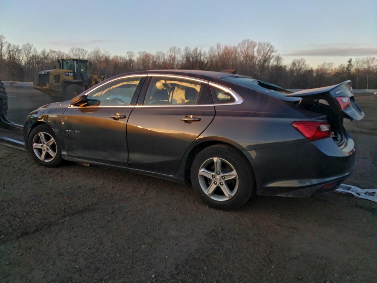 2020 CHEVROLET MALIBU LS photo 2