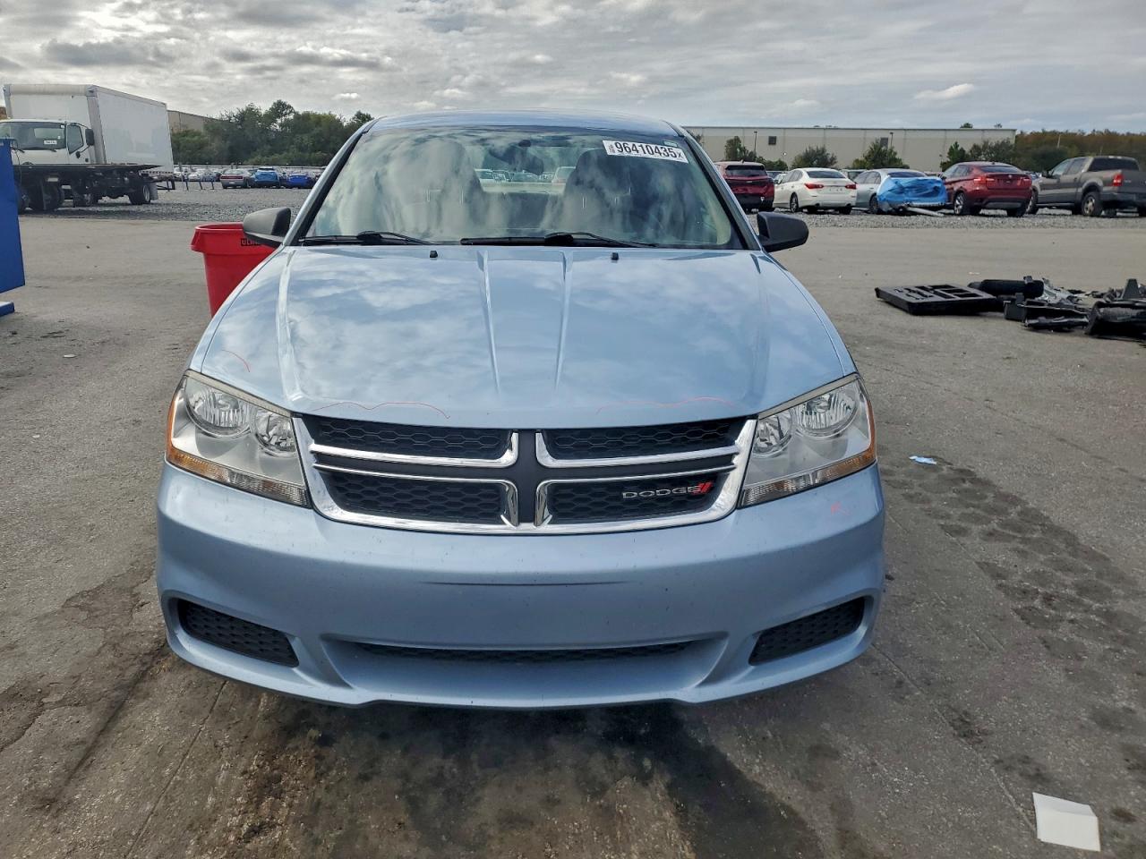 2013 DODGE AVENGER SE photo 5