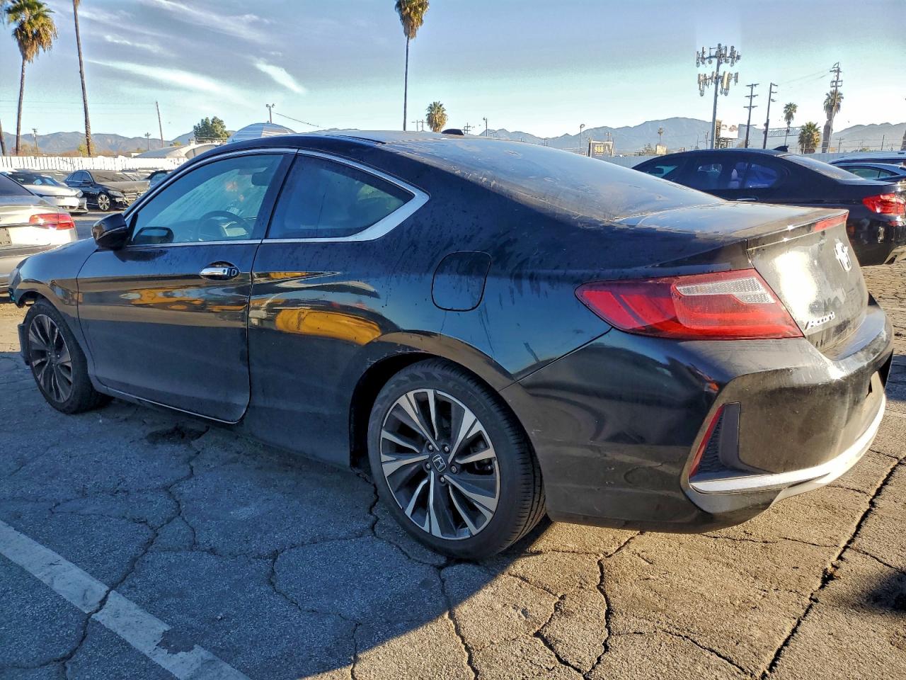 2016 HONDA ACCORD EXL photo 4