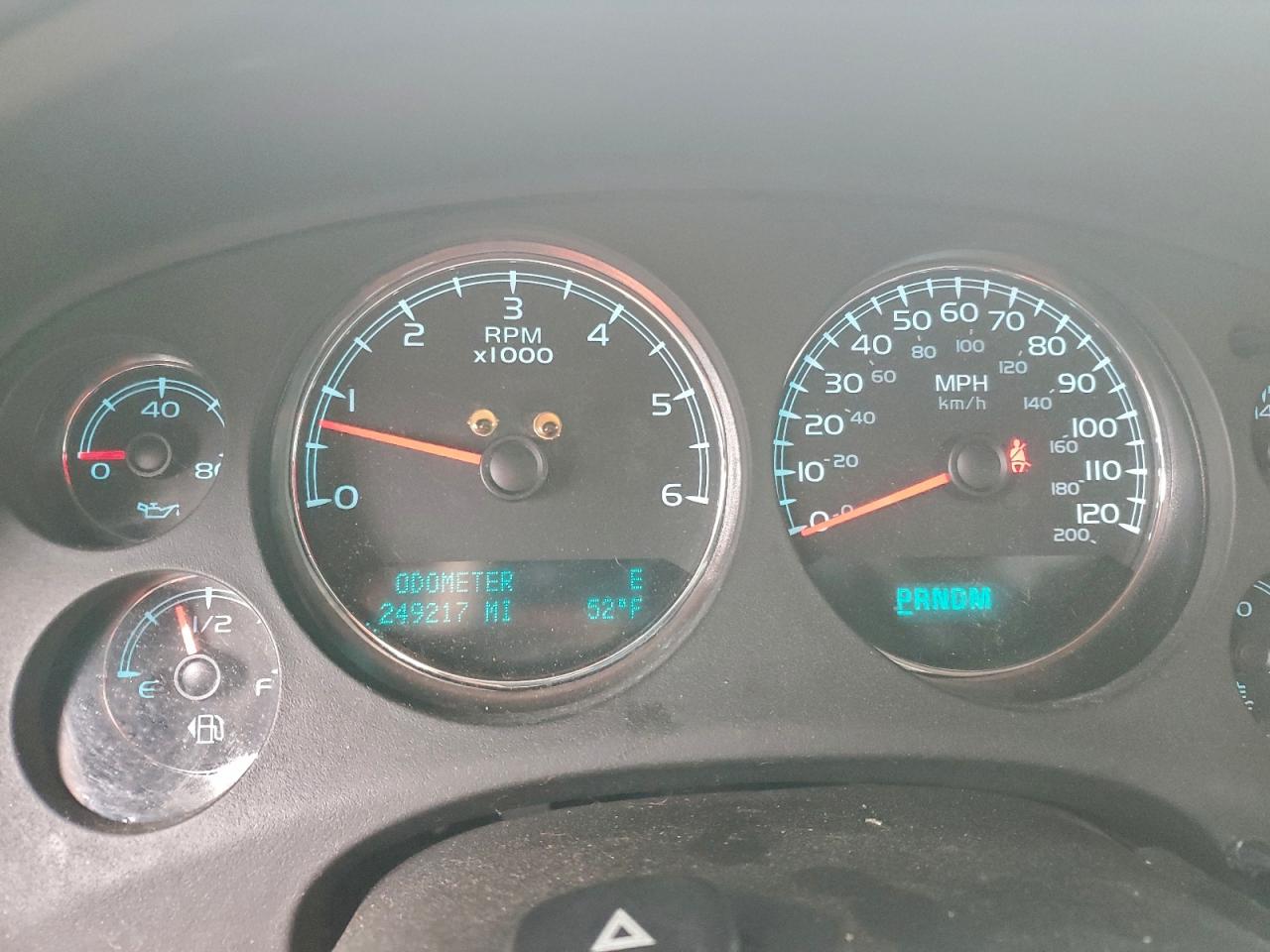 2011 CHEVROLET TAHOE K1500 LS photo 9