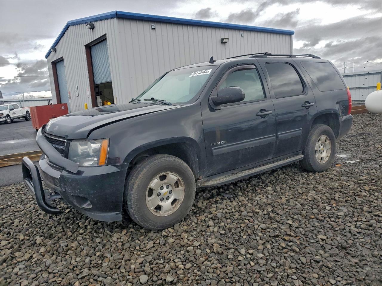 2011 CHEVROLET TAHOE K1500 LS — MINOR DENT/SCRATCHES damage — photo 1