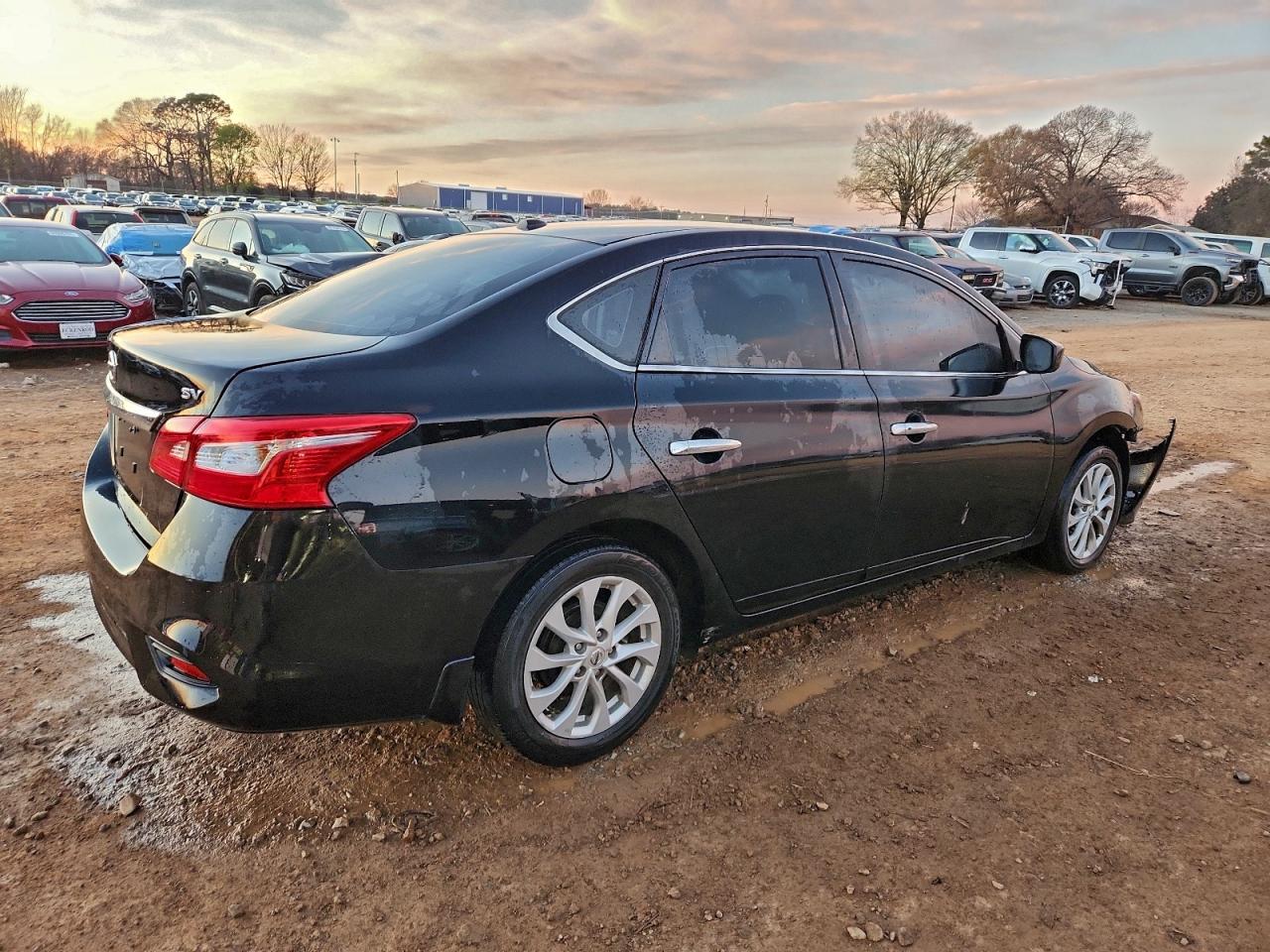 2019 NISSAN SENTRA SV photo 3
