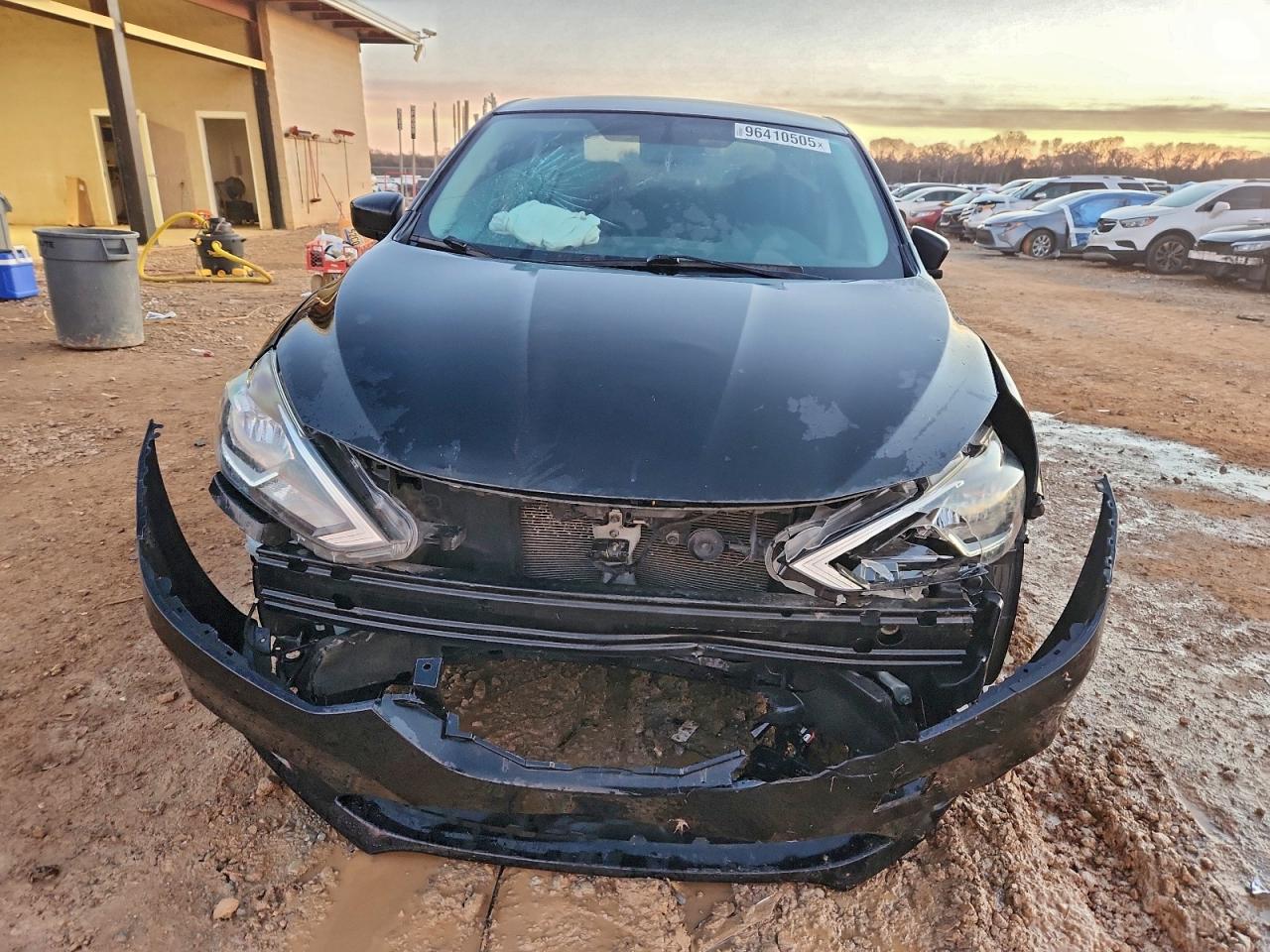 2019 NISSAN SENTRA SV photo 5