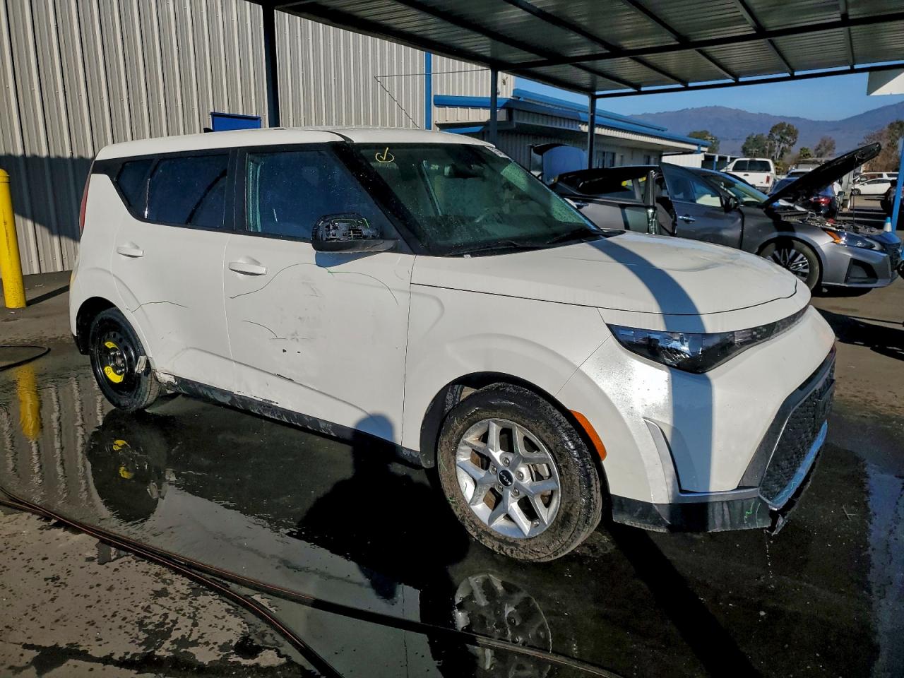 2025 KIA SOUL LX photo 4