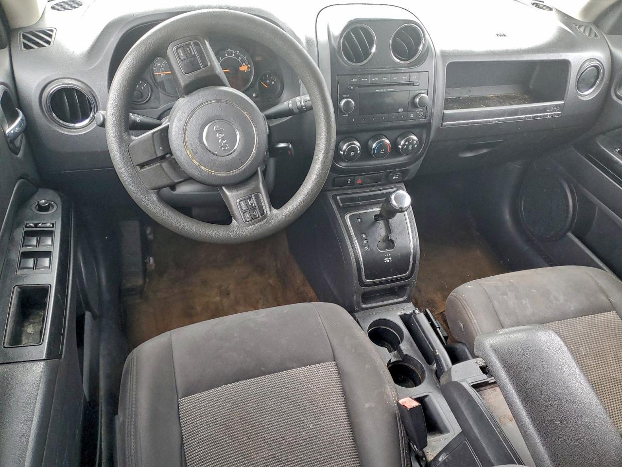 2015 JEEP PATRIOT SPORT photo 8