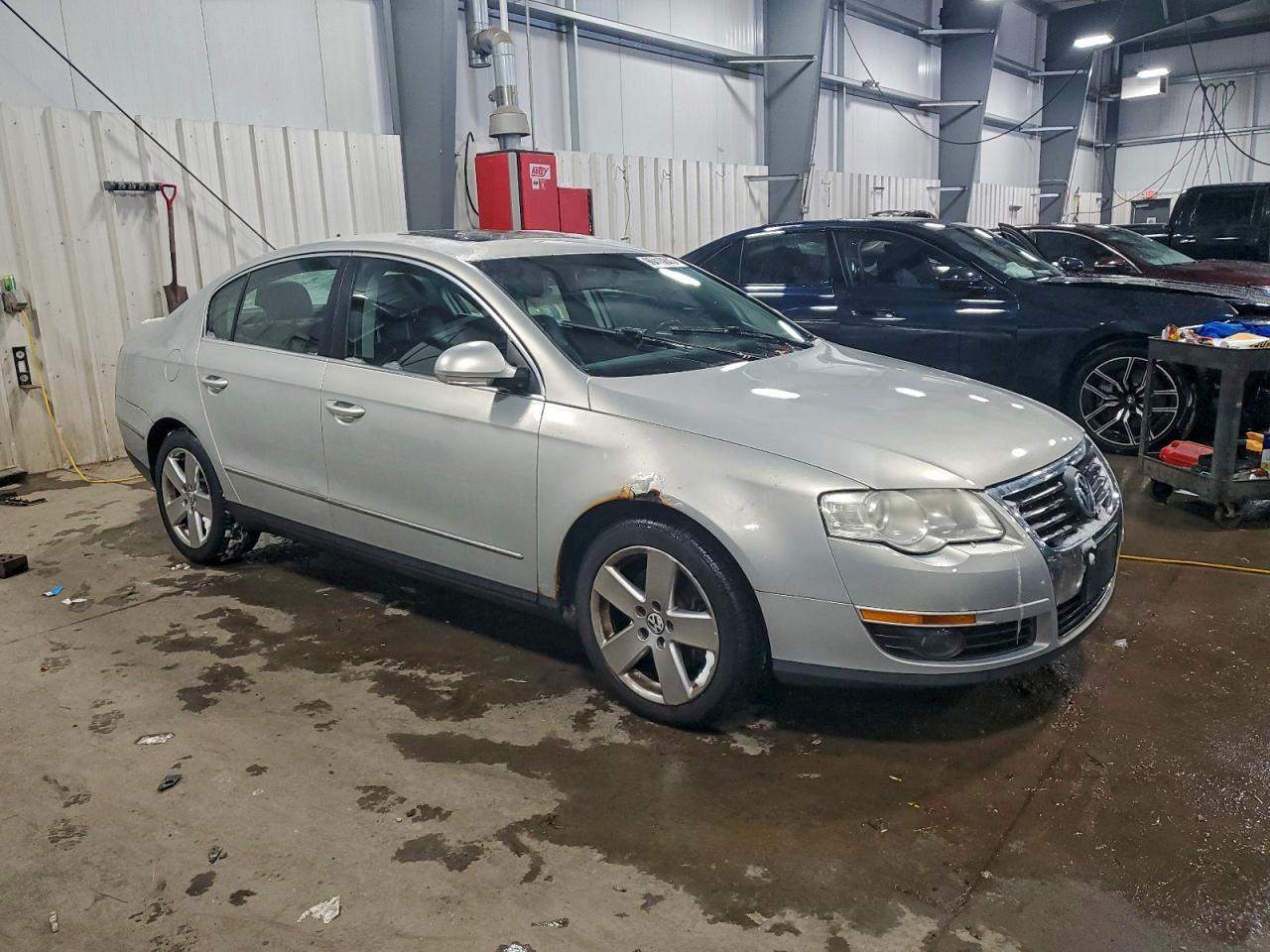 2009 VOLKSWAGEN PASSAT TURBO photo 4