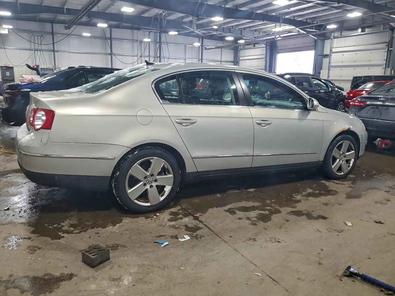 2009 VOLKSWAGEN PASSAT TURBO photo 3