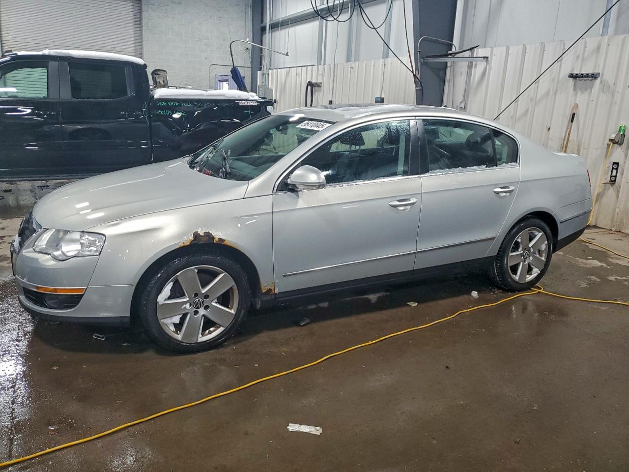 2009 VOLKSWAGEN PASSAT