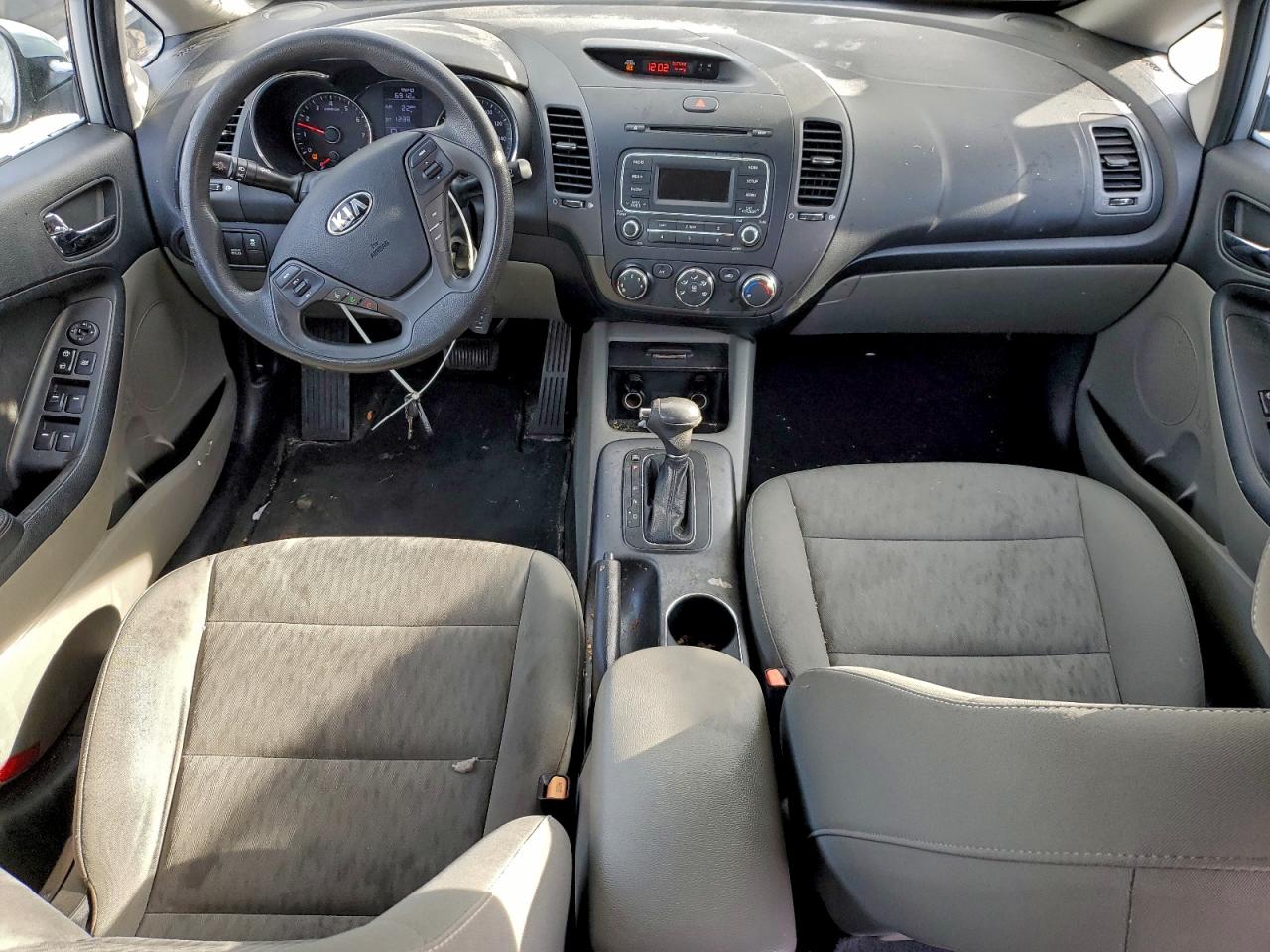 2015 KIA FORTE LX photo 8
