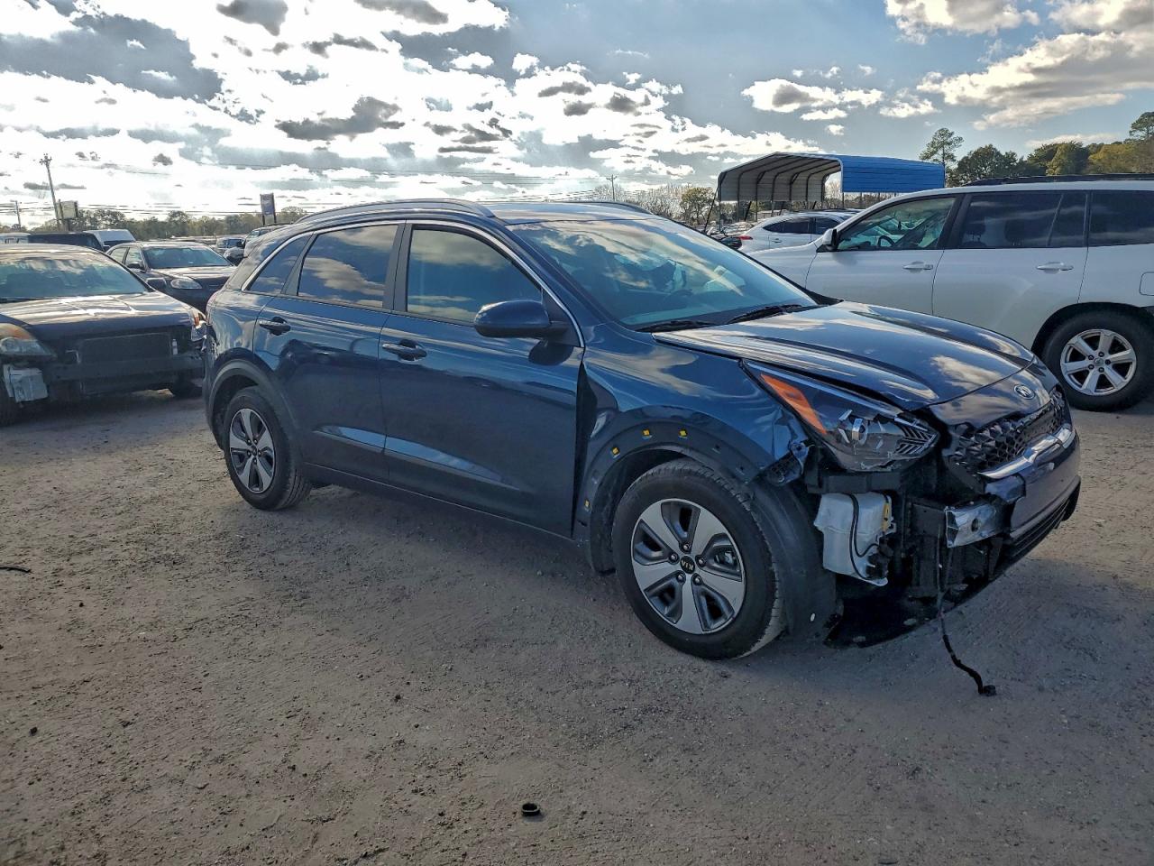 2021 KIA NIRO LX photo 4