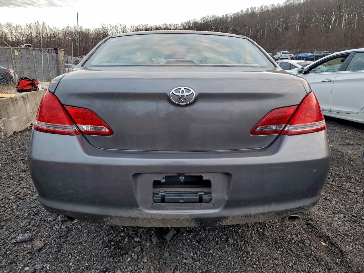 2006 TOYOTA AVALON XL photo 6