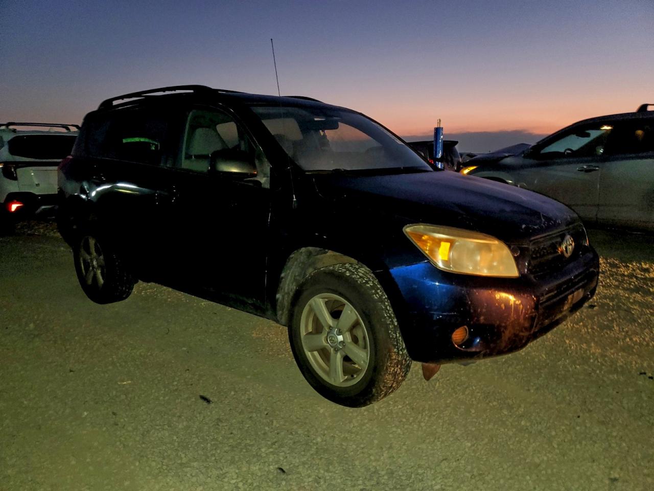 2007 TOYOTA RAV4 photo 7