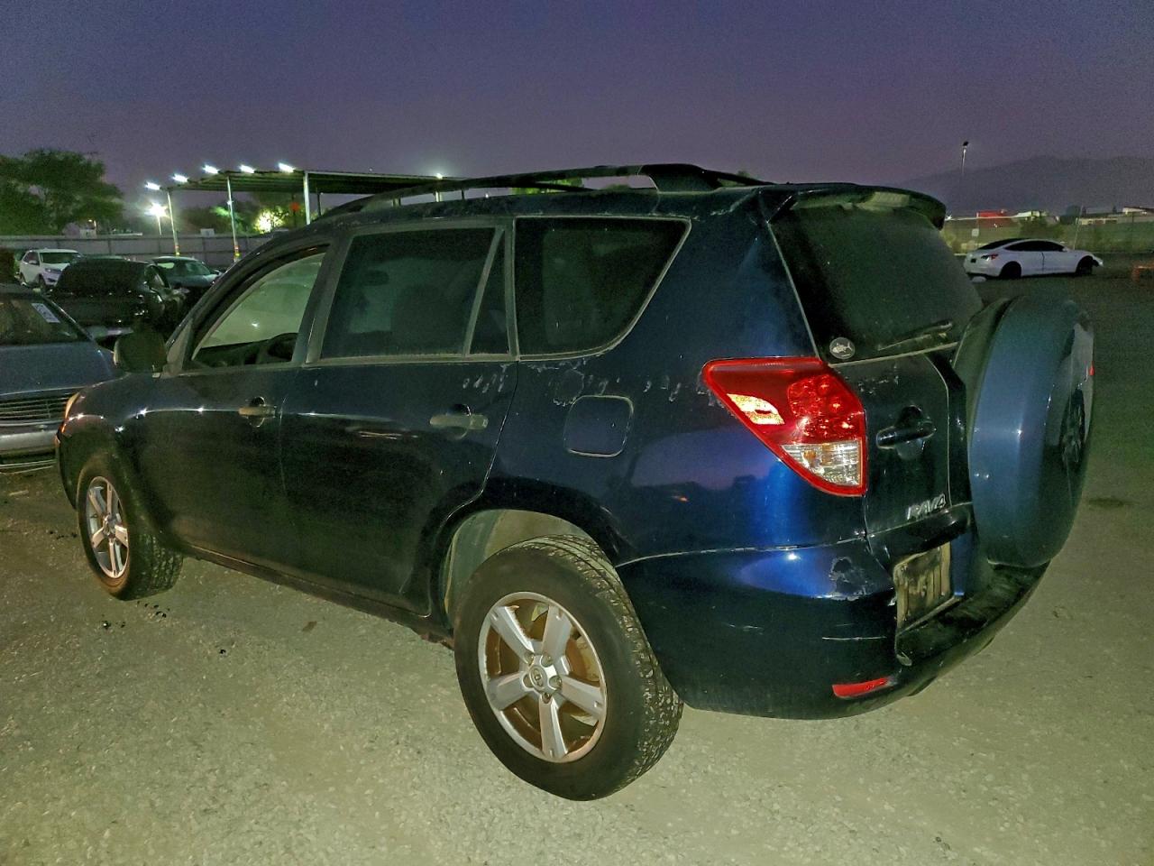 2007 TOYOTA RAV4 photo 3
