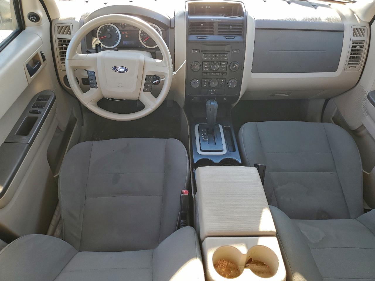 2011 FORD ESCAPE XLS photo 8