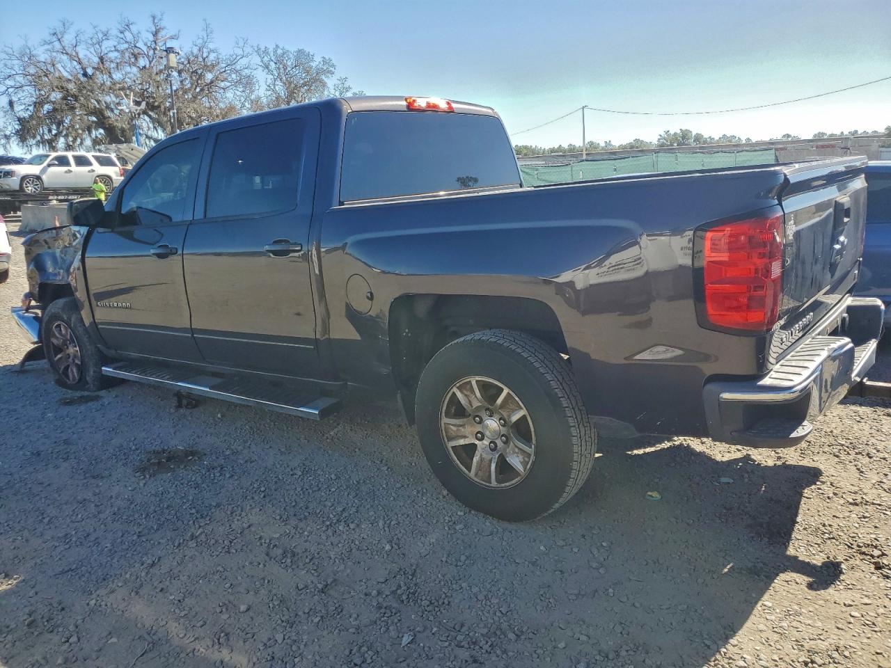 2015 CHEVROLET SILVERADO C1500 LT photo 2