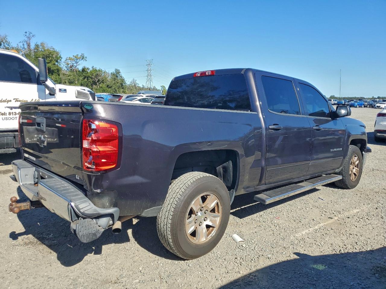 2015 CHEVROLET SILVERADO C1500 LT photo 3