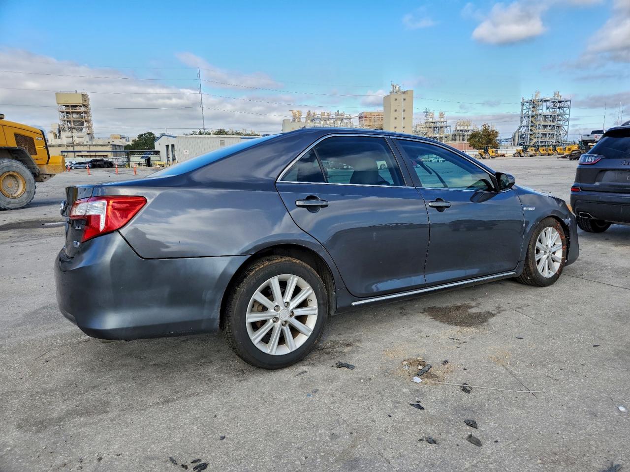 2012 TOYOTA CAMRY HYBRID photo 3