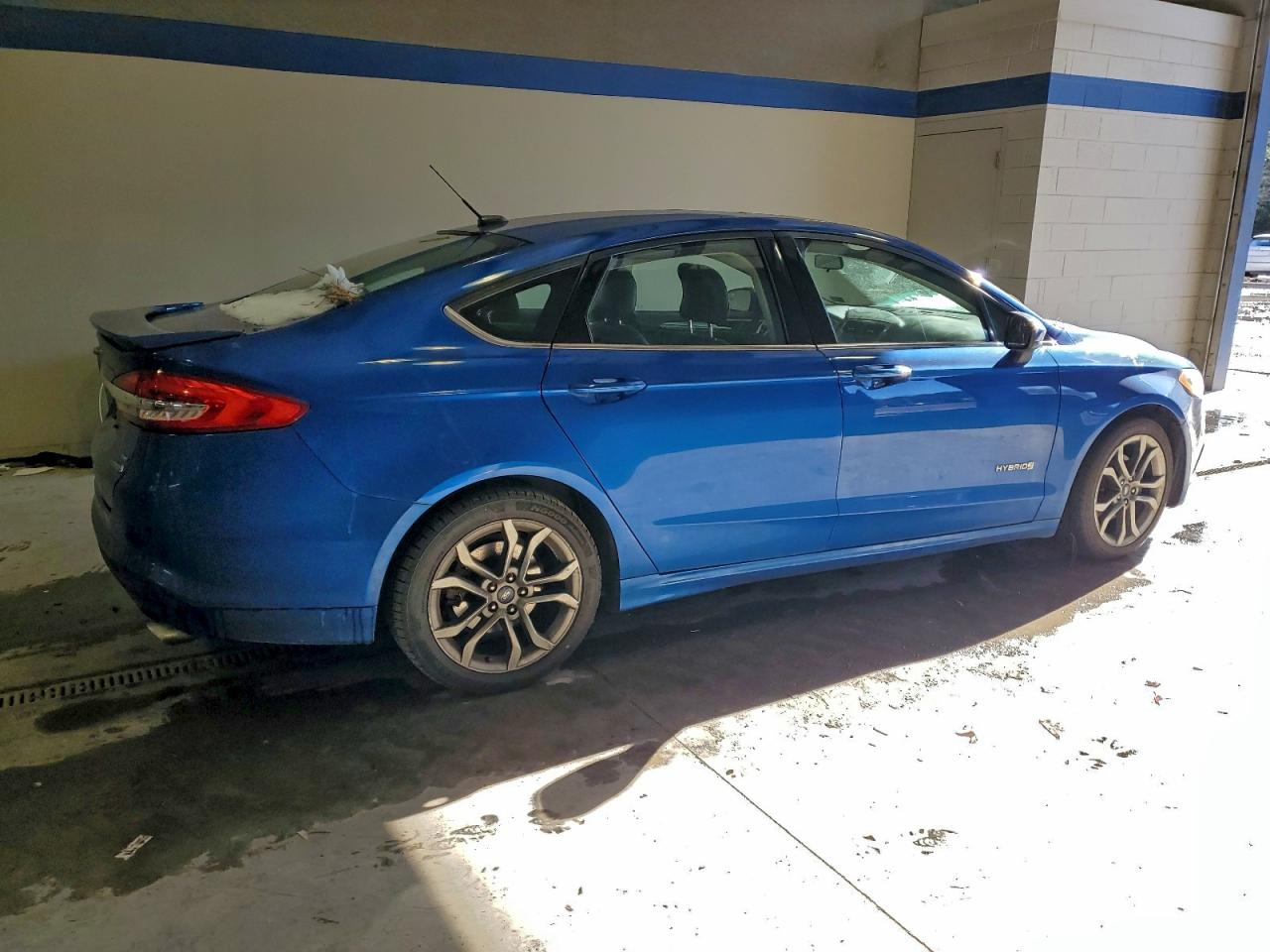 2017 FORD FUSION SE HYBRID photo 3