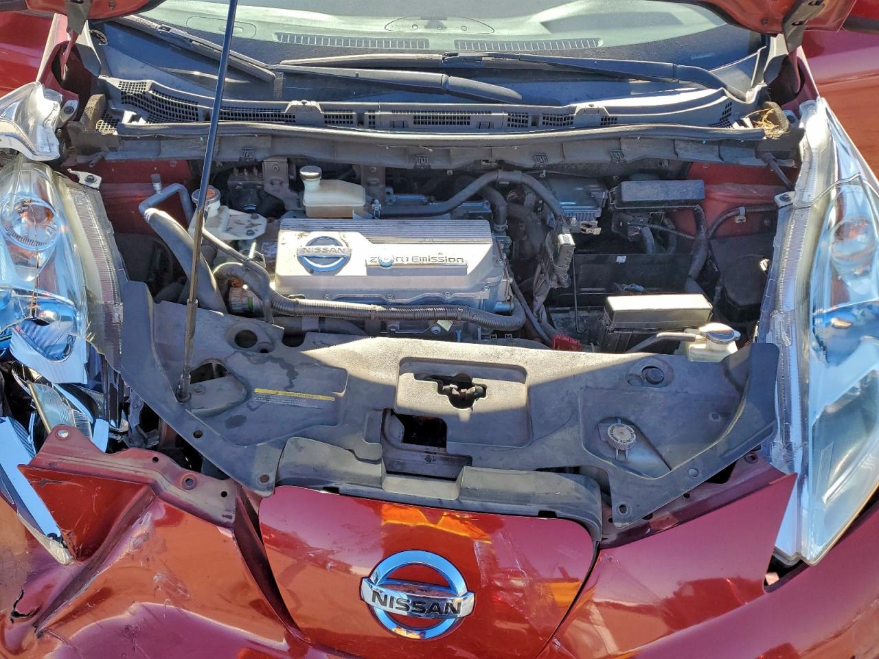 2011 NISSAN LEAF SV photo 11