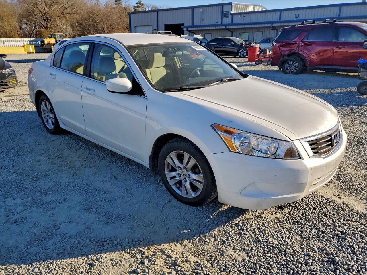 2009 HONDA ACCORD LXP photo 4