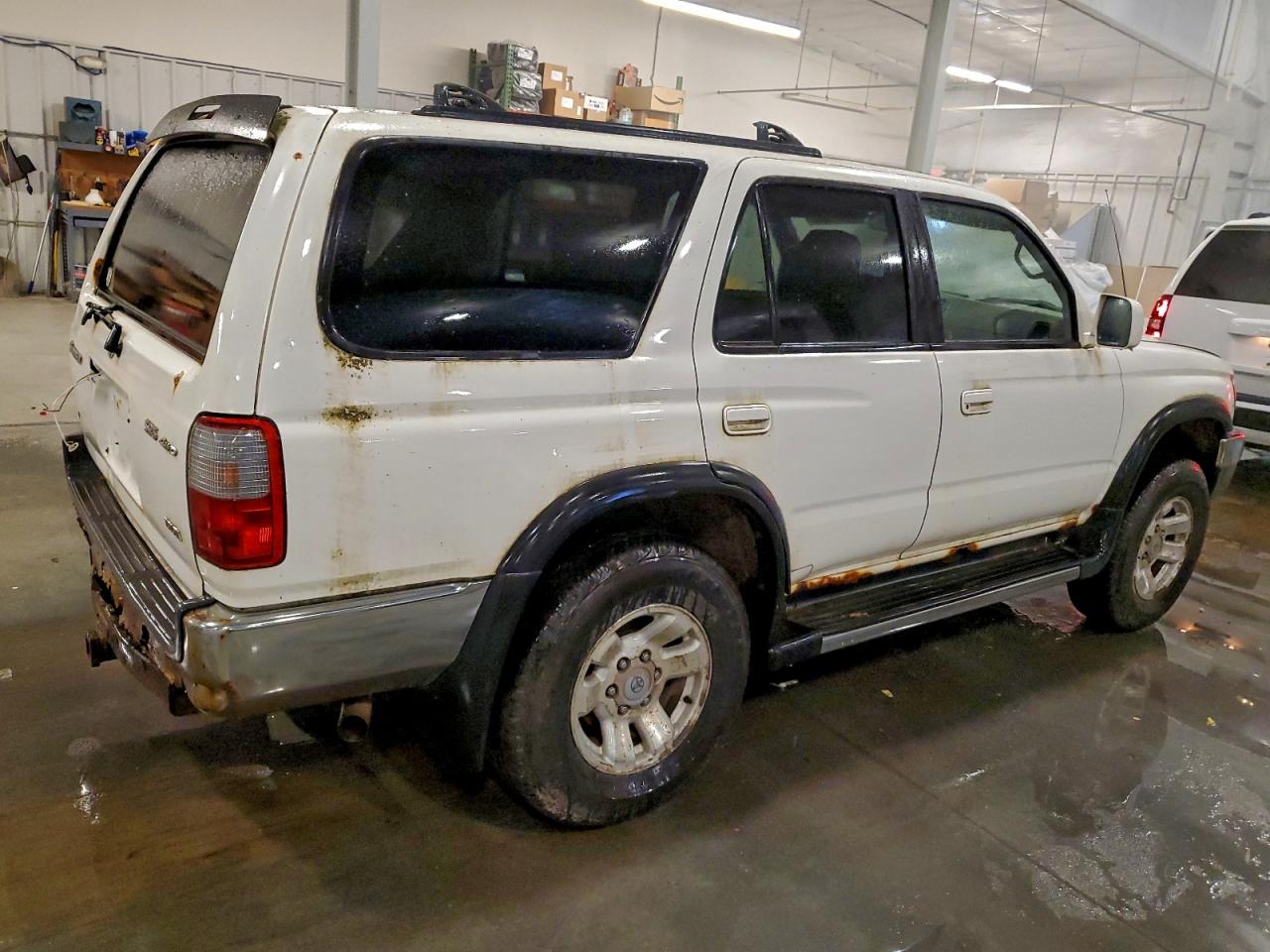 1999 TOYOTA 4RUNNER SR5 photo 3