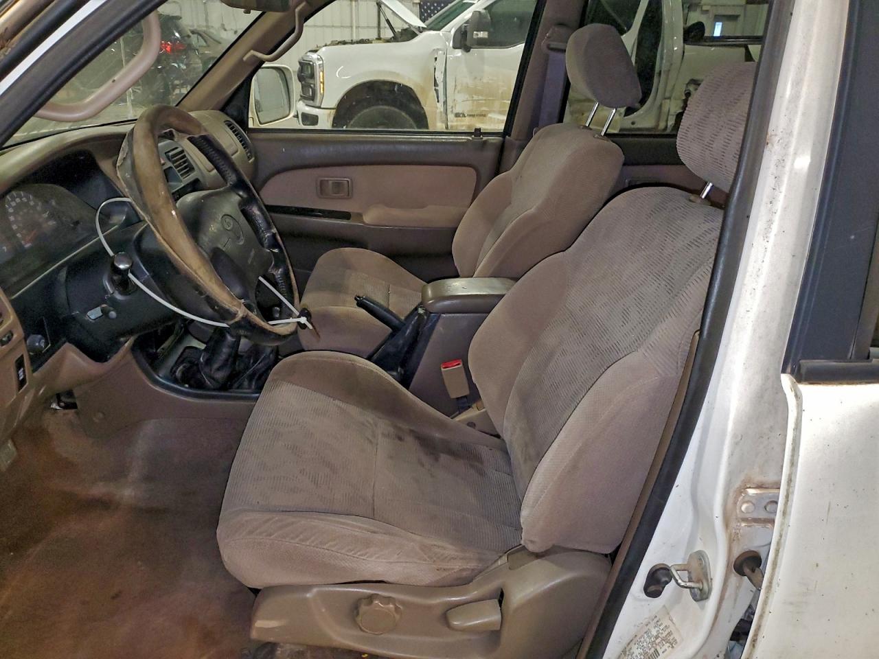 1999 TOYOTA 4RUNNER SR5 photo 7