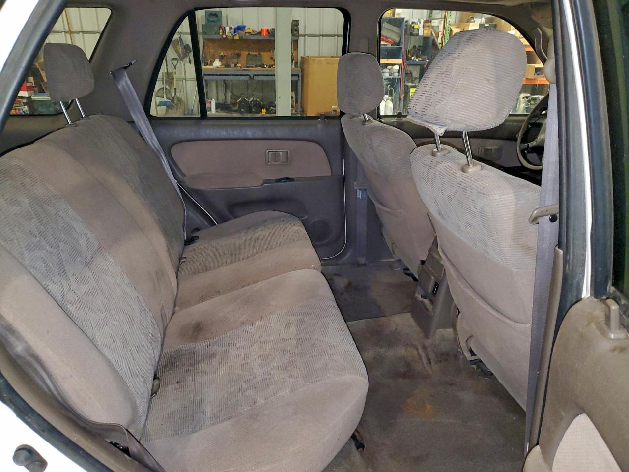 1999 TOYOTA 4RUNNER SR5 photo 11