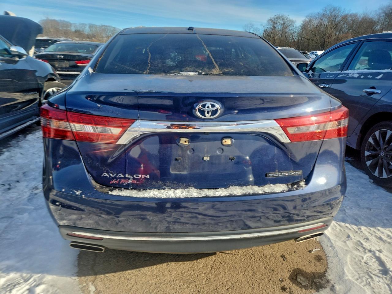 2016 TOYOTA AVALON XLE photo 6