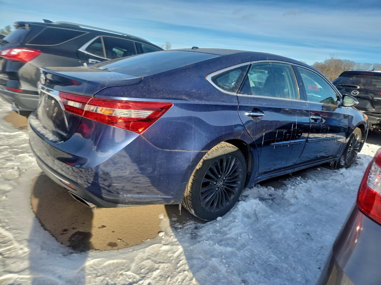 2016 TOYOTA AVALON XLE photo 3