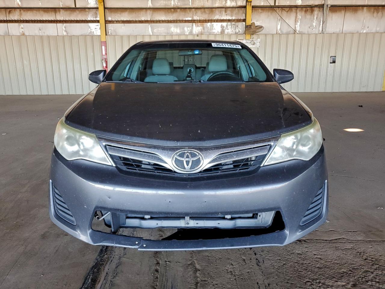 2013 TOYOTA CAMRY L photo 5