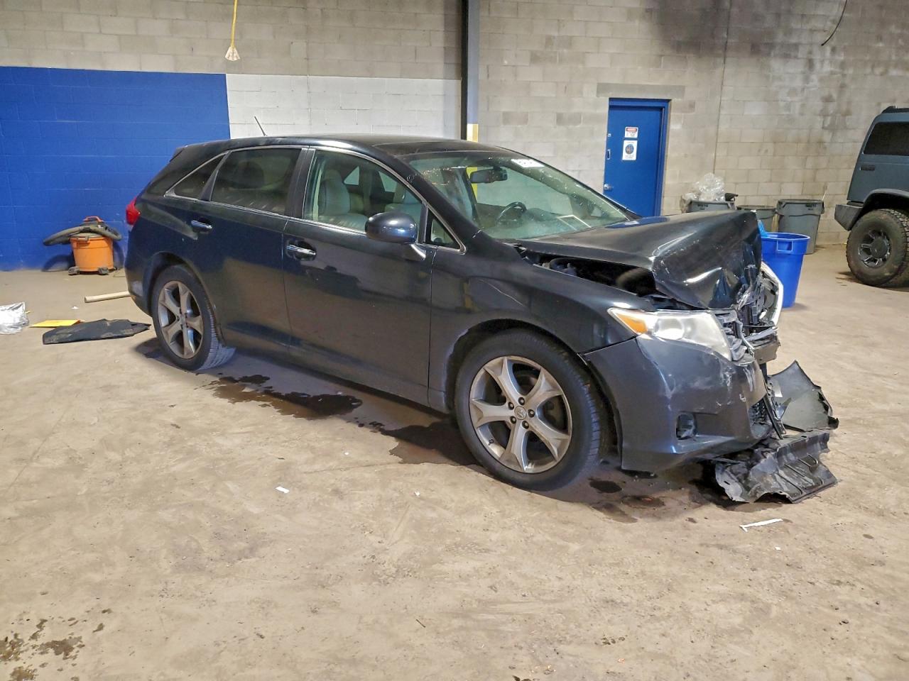 2009 TOYOTA VENZA photo 7