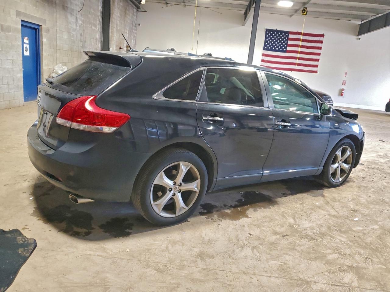 2009 TOYOTA VENZA photo 5