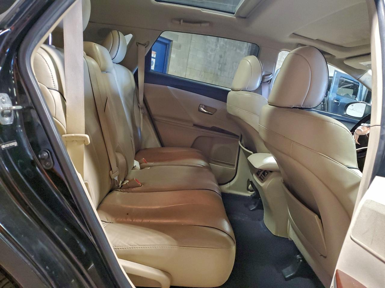 2009 TOYOTA VENZA photo 21