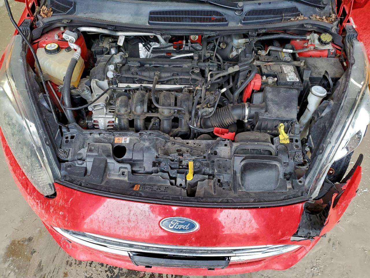 2015 FORD FIESTA SE photo 11